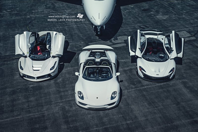 25-white-porsche-918-spyder-mclaren-p1-laferrari-doors-up-front-angle