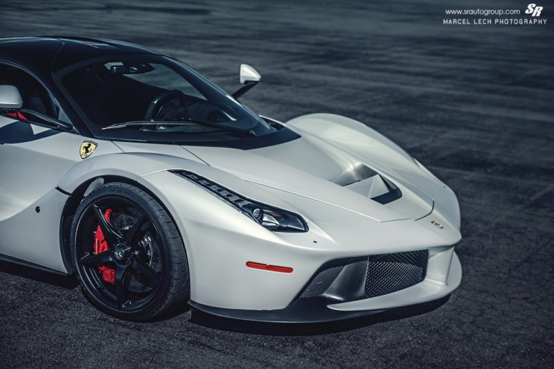 6-awesome-white-ferrari-laferrari-front-end