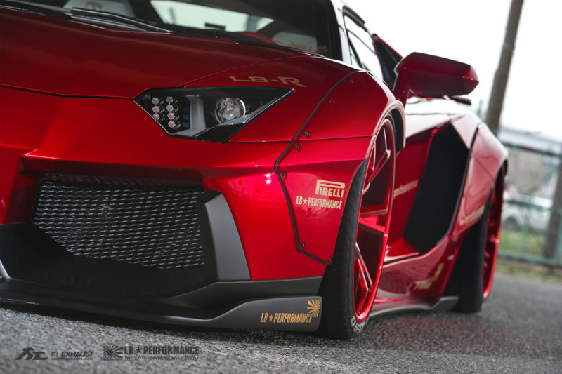 8-bloody-red-liberty-walk-lamborghini-aventador-roadster-front-side-angle