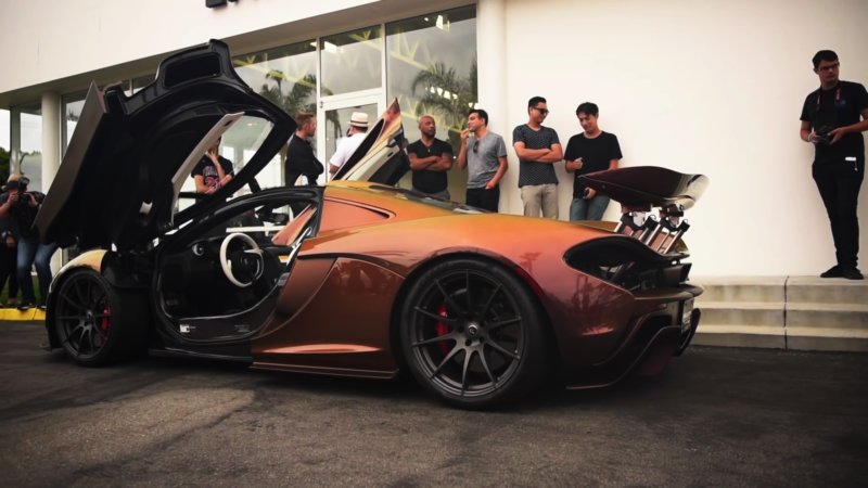 8-chameleon-carbon-fiber-mclaren-p1-mk-edition-side-angle-doors-up