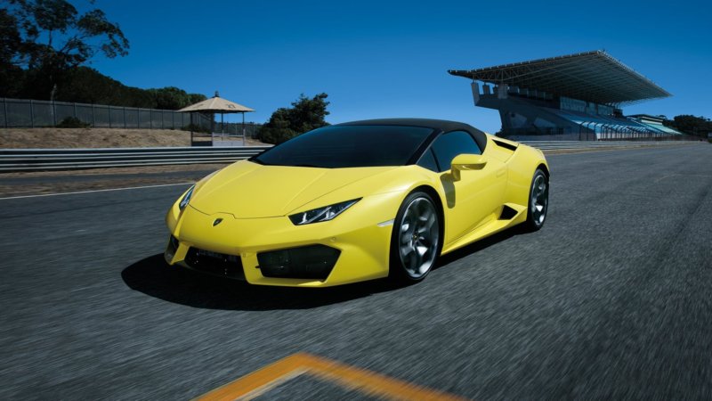 1-rwd-lamborghini-huracan-spyder-front-side-view-track