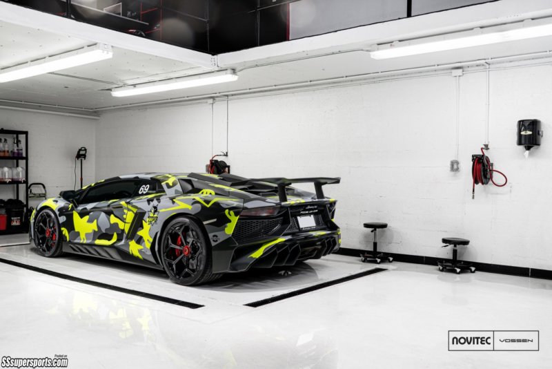 1-camouflaged-novitec-torado-lamborghini-aventador-sv-vossen-wheels-rear-side-angle