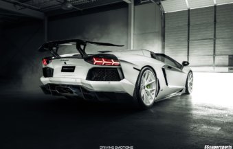 Gorgeous White Lamborghini Aventador Roadster on HRE Wheels category thumbnail