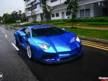 Gallery: Chrome Blue Liberty Walk Lamborghini Aventador news thumbnail