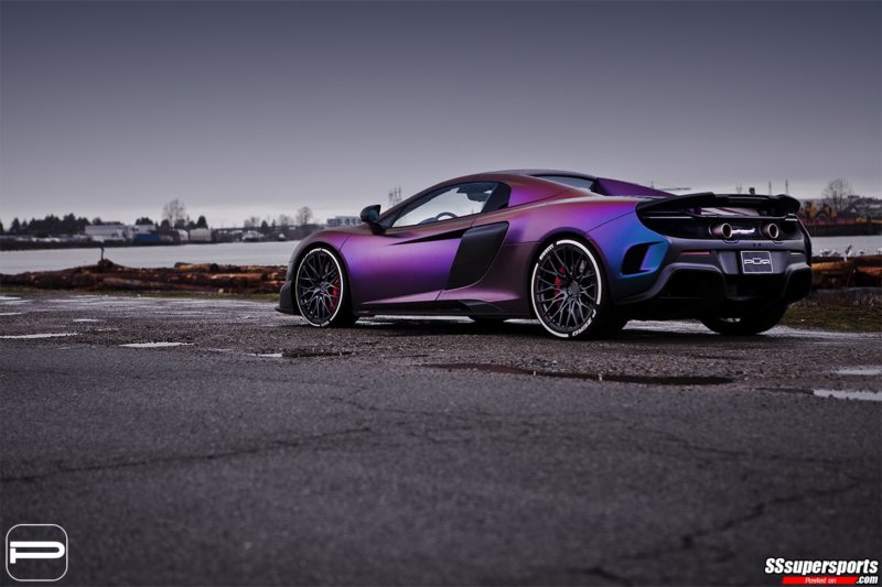 11-chameleon-mclaren-675lt-pur-wheels-rear-side-angle