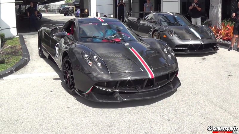 3-pagani-huayra-la-monza-lisa-and-pagani-huayra-bc