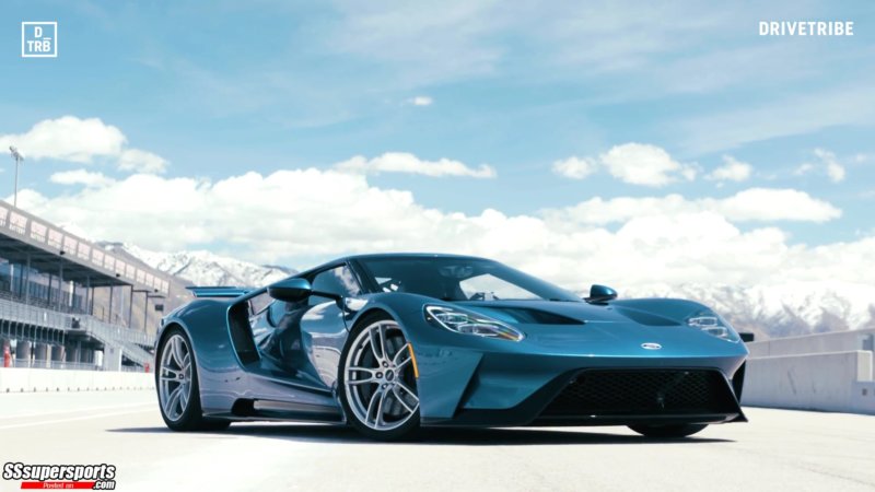 5-blue-ford-gt-front-side-view