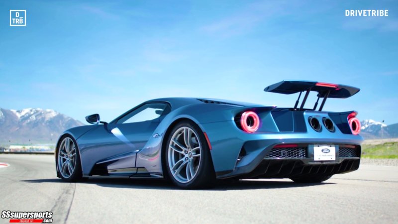 8-blue-ford-gt-rear-side-view-wing-up