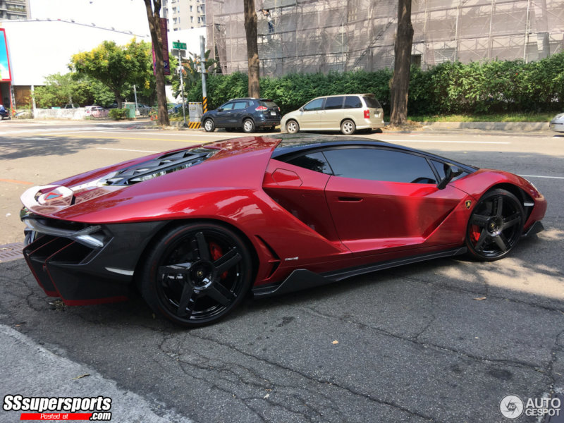 9-rosso-efesto-lamborghini-centenario-lp770-4-spotted-in-taiwan