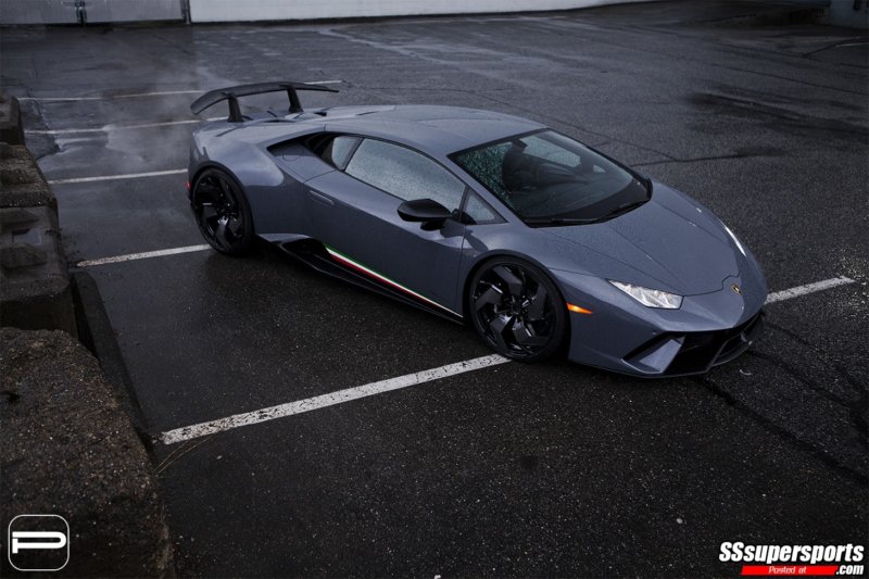 10 grey lamborghini huracan performante on pur wheels 800x533