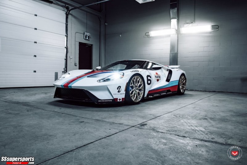 10-martini-racing-ford-gt-on-vossen-wheels