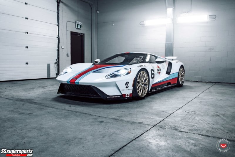 13-martini-racing-ford-gt-on-vossen-wheels