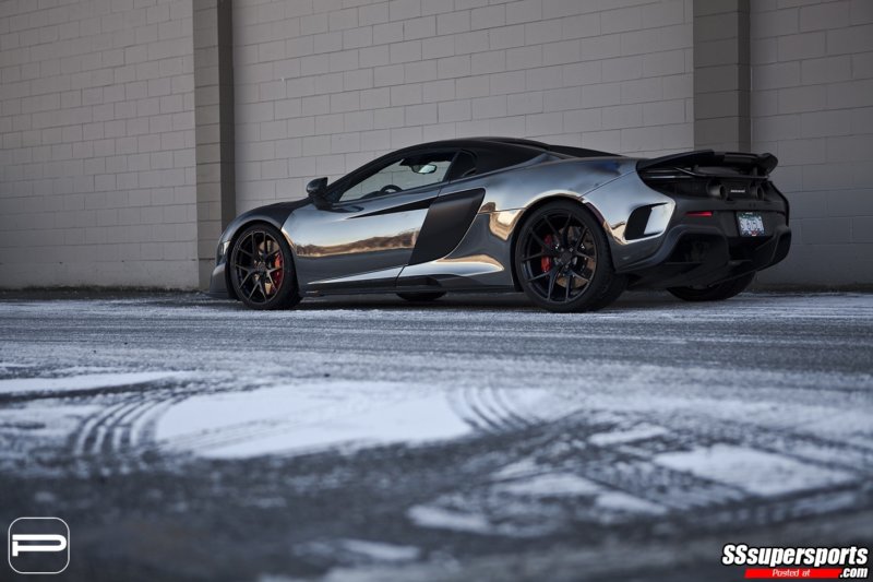 4 chrome mclaren 675lt on pur wheels 800x533