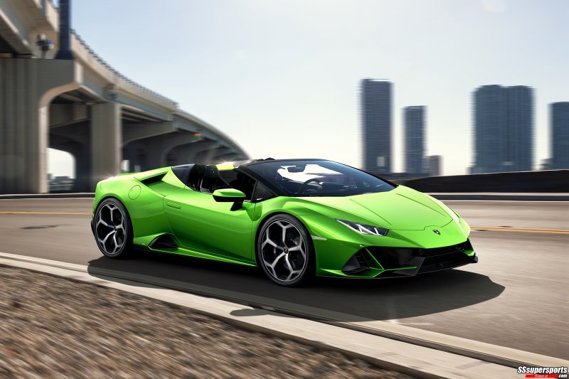 30-verde-selvans-lamborghini-huracan-evo-spyder-on-the-road