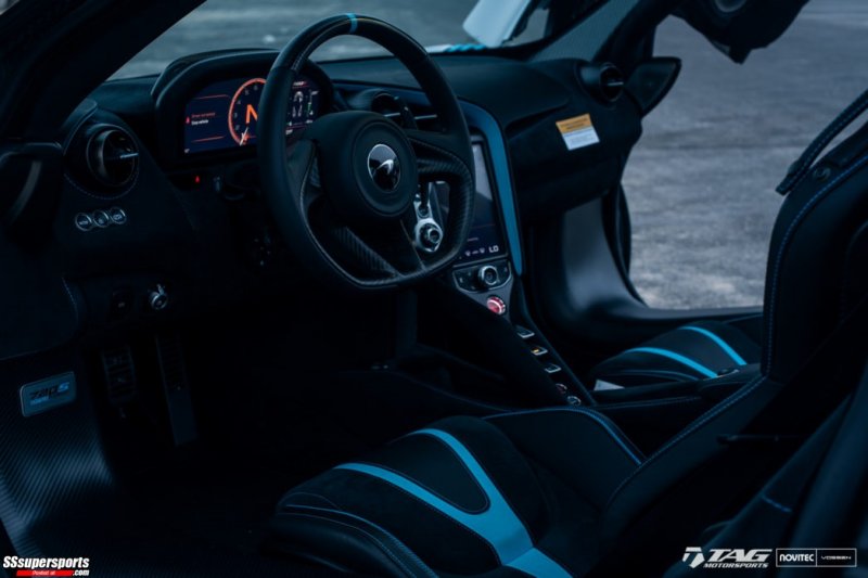 11-mclaren-720s-n-largo-on-vossen-wheels-interior