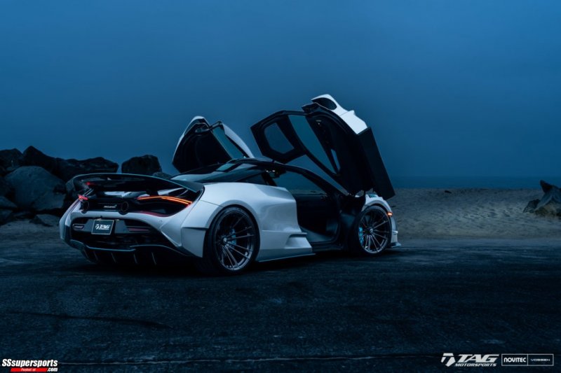 9-mclaren-720s-n-largo-on-vossen-wheels-rear-side-view-doors-up